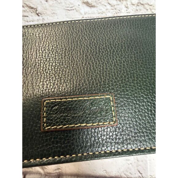 Dooney & Bourke zip ID wallet NWOT dark green - Picture 3 of 6